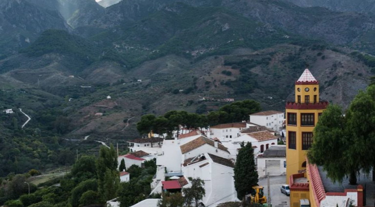 Abierto el plazo para presentar solicitudes para administrativ@ en el Ayuntamiento de Carratraca.